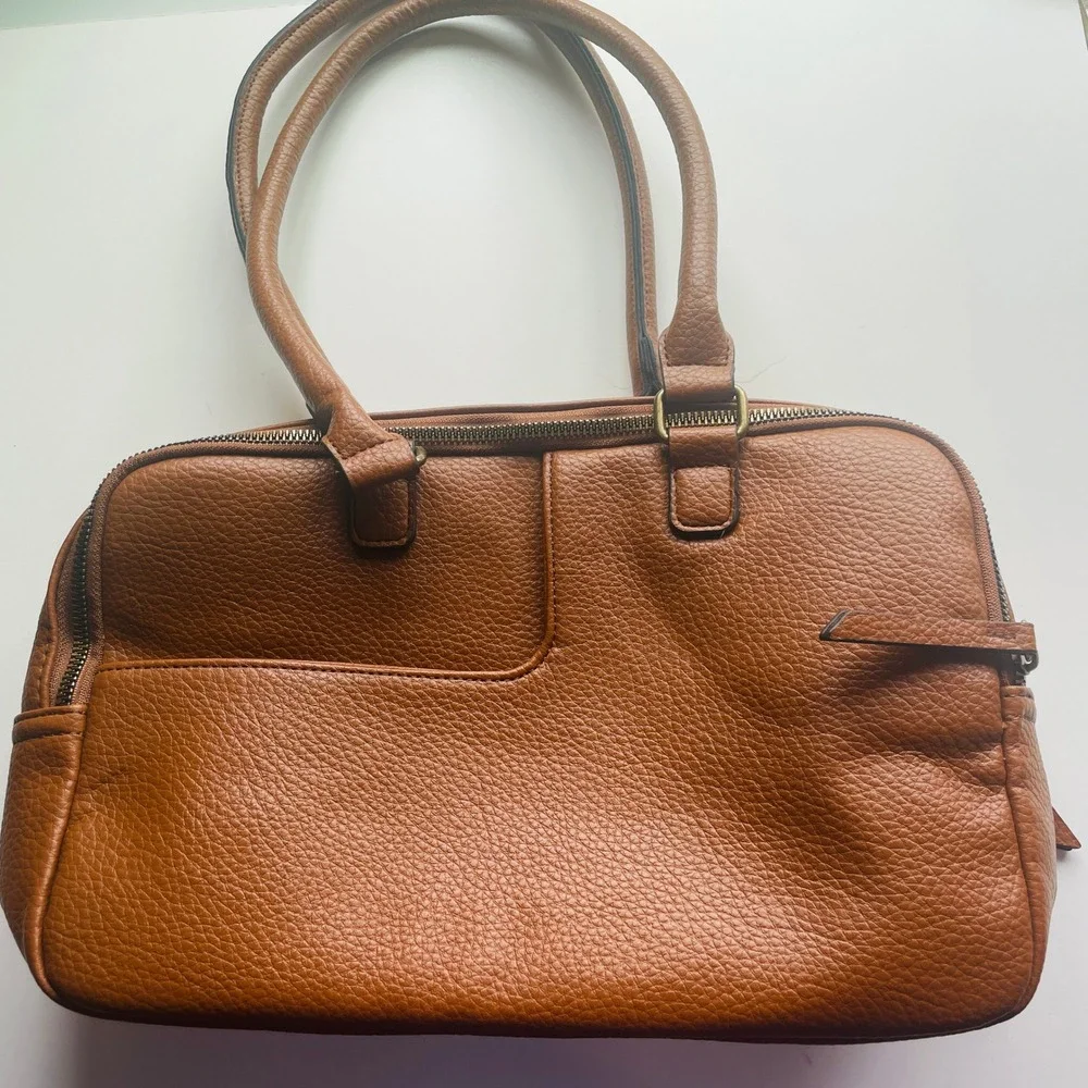 White Mountain Y2K Boho Pebble Vegan Leather Satchel Purse Hand Bag Multi Pocket